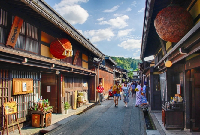 Takayama travel guide