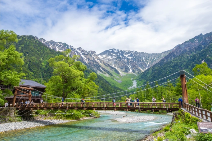 Japanese Alps Travel: The Complete Guide to Hiking & Exploring Japan's Mountains