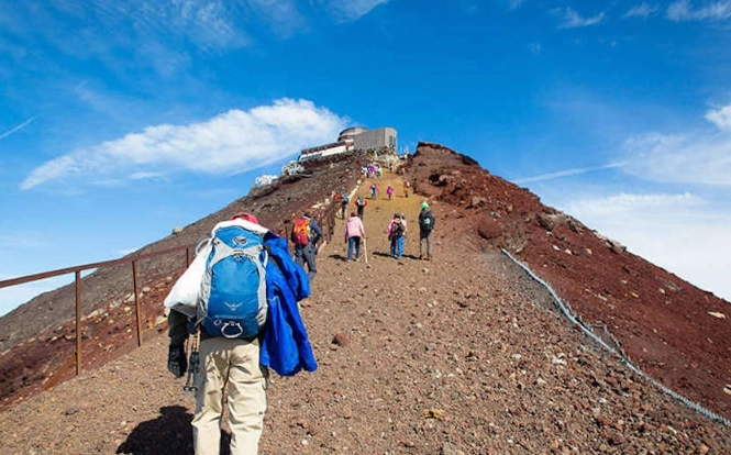 Can you climb Mount Fuji in a day