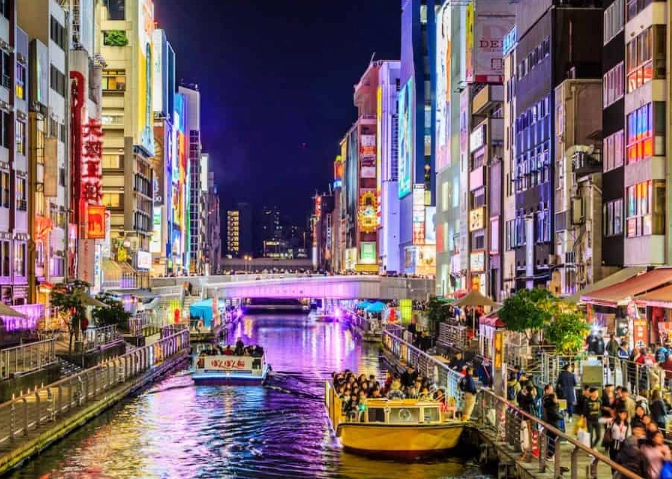 unique places to go in Japan