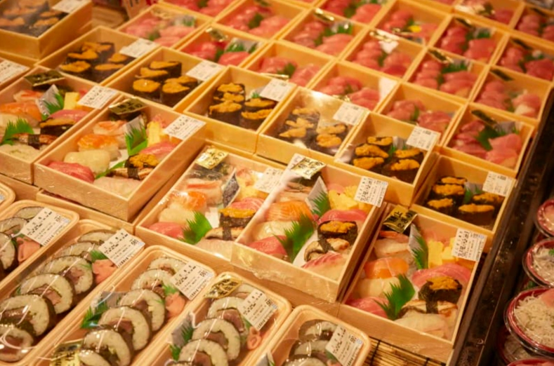 Kochi Japan Travel Guide: Top Attractions, Food, and Tips