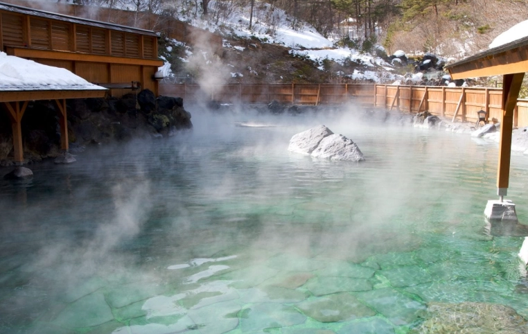 japanese onsen etiquette