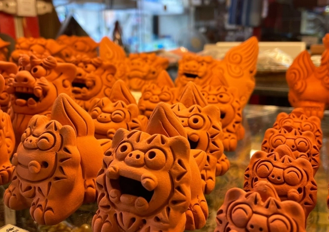 Okinawa craft shopping Okinawa craft shopping