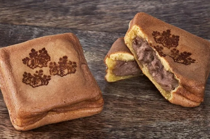 Hiroshima souvenir shops