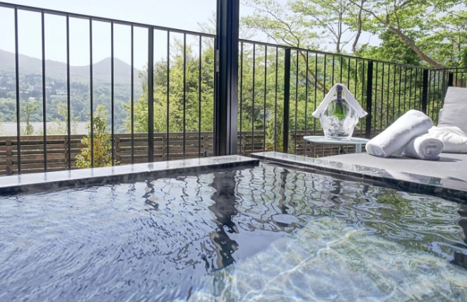 where to stay in Hakone