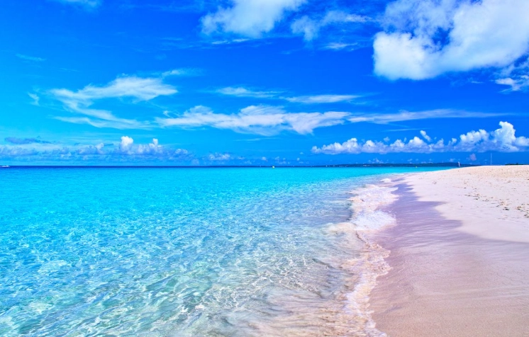 Discover Japan's Best Beaches: A Traveler's Guide to Sun, Sand & Culture